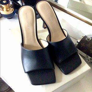 Marc Fisher sandals